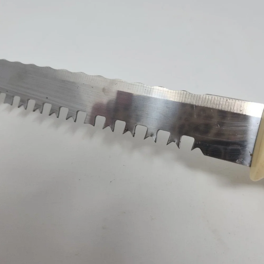 Vintage Quikut "Quikkle" Stainess Serrated Bread and Carving Knife Made in USA - Picture 14 of 16